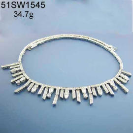 Necklace (Collier)