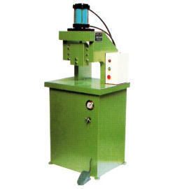 CABLE HOUSING END FORMING MACHINE (CABLE DE LOGEMENT DE FORMATION DE FIN DE MACHINE)