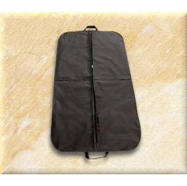 GARMENT BAG (Kleidersack)