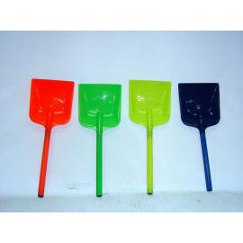 Plastic Shovel (Pelle plastique)