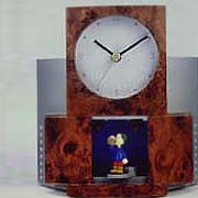 Dyna Hour Clock