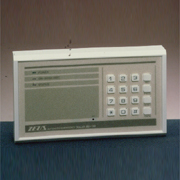 4 Channel Automatic Emergency Dialler (Automatische 4-Kanal-Notfall-Wählgerät)