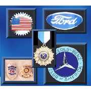 Athletic Medals, Lapel Pins, Metal Badges, Emblems, Flashing Pins. (Athletic Medaillen, Pins, Metall-Abzeichen, Embleme, Blinkende Pins.)