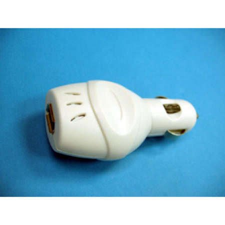 iPod Car Charger with USB/1394 connct (iPod KFZ-Ladekabel mit USB/1394 connct)