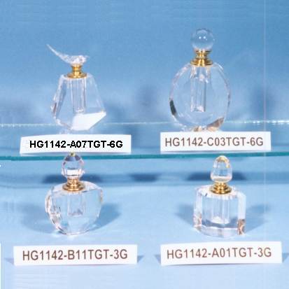 CRYSTAL PERFUME BOTTLE (CRYSTAL PERFUME BOTTLE)