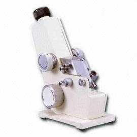 Abbe Refractometer (Réfractomètres Abbe)