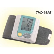 Sphygmomanometers/blood pressure monitors (Тонометры / Мониторы артериального давления)