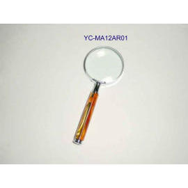 MAGNIFIER (LUPE)
