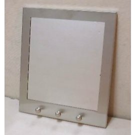 Mirror with S/Steel Frame Oblong Mirror with 3 hangers (Spiegel mit S / Steel Frame Oblong Spiegel mit 3 Kleiderbügeln)