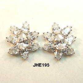 Earrings (Boucles d`oreilles)