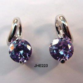 Earrings (Boucles d`oreilles)