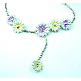 Necklace (Collier)