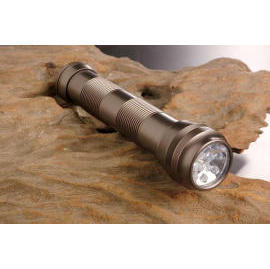 LED ALUMINIUM FLASHLIGHT (LED TORCHE ALUMINIUM)