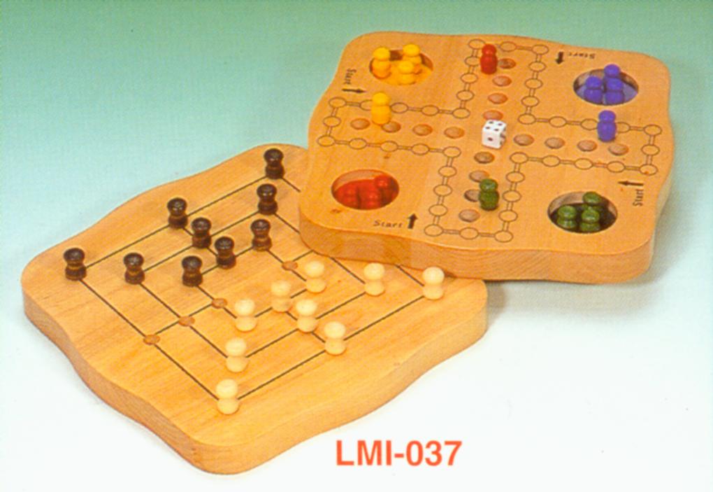 2-in-1 wooden ludo/mill set (2-в  деревянный Ludo / Mill набор)