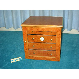 cigar humidor (cigar humidor)