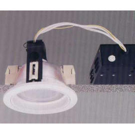 SPOT LIGHT (SPOT LIGHT)
