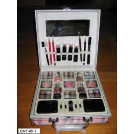 Make-up kits (Make-up kits)