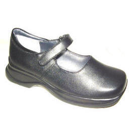 Child`s shoes (Child`s shoes)