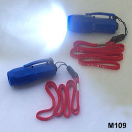 WATERPROOF MINI TORCH (MINI TORCHE WATERPROOF)