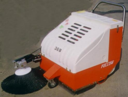 Vacuum sweeper (Вакуумная подметальная машина)