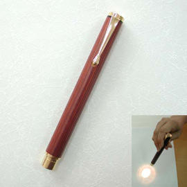 Rosewood Flashlight (Rosewood Flashlight)