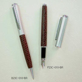 Leather Pen (Cuir Pen)