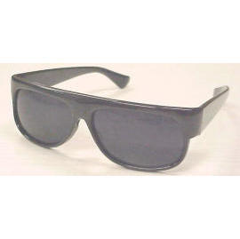 PLASTIC FRAME SUNGLASSES (Lunettes de soleil FRAME)