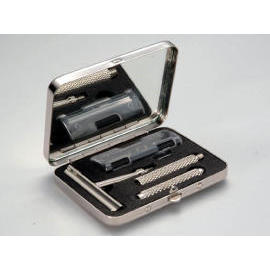 TRAVEL RAZOR SET