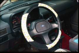 STEERING WHELL COVER (STEERING WHELL COVER)