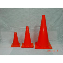 28``H Cone / square bottom (28``H Cone / square bottom)