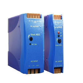 DIN RAIL MOUNTABLE (Montage sur rail DIN)