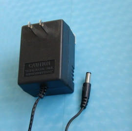 6~8W Linear power supply, US plug 120Vac input (6~8W Linear power supply, US plug 120Vac input)