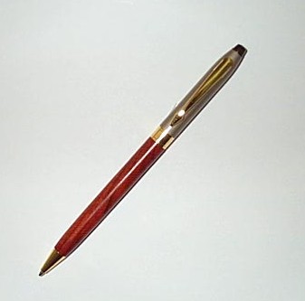 WOODEN BALL PEN (STYLO EN BOIS)