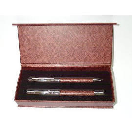 LEATHER PEN SET (LEDER PEN SET)