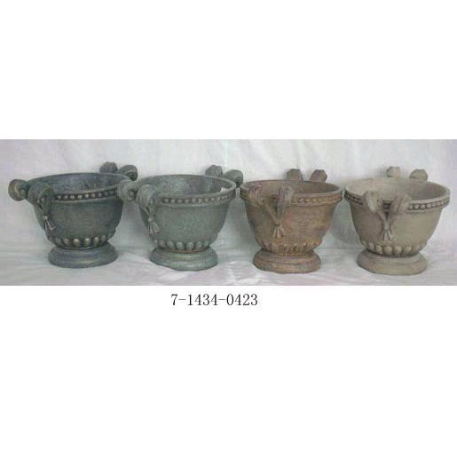 POLYRESIN PLANTERS IN 4 COLOURS (POLYRESIN PLANTERS IN 4 COLOURS)