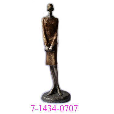 SILVER FIGURINE (SILVER FIGURINE)