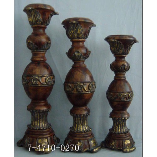 CANDLE HOLDER SET OF THREE (CANDLE HOLDER SET DE TROIS)