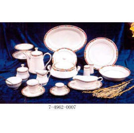 95PCS PORCELAIN DINNER SET (95PCS PORCELAIN DINNER SET)