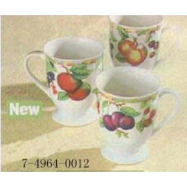 GARDEN FRUIT FOOTED MUG (Фруктовый сад Footed MUG)