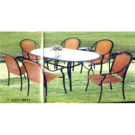 ALUMINUM TABLE AND CHAIR (ALUMINIUM DE LA TABLE ET CHAISE)