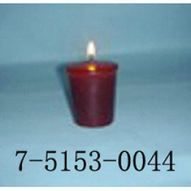 WINE RED CUP-SHAPED CANDLE (VIN ROUGE COUPE EN FORME DE BOUGIE)