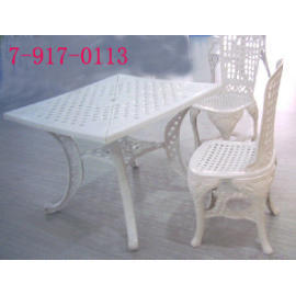 PLASTIC TABLE AND 4 CHAIRS WITHOUT ARMS (PLASTIC TABLE AND 4 CHAIRS WITHOUT ARMS)