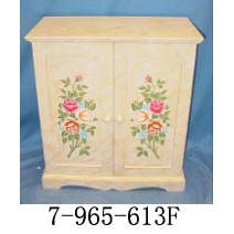 WOOD TWO DOORS CABINET (WOOD TWO DOORS CABINET)