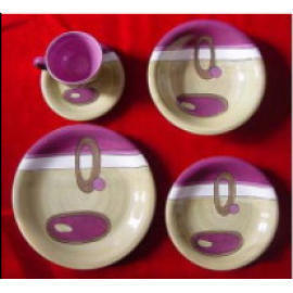EARTHENWARE DINNER SET (FAÏENCE DINNER SET)
