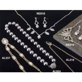 weoffer rings,earrings,brooches,bracelets necklace and pendants (weoffer bagues, boucles d`oreilles, broches, bracelets, collier et pendentifs)