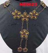 necklace (necklace)