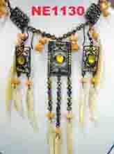 necklace (necklace)