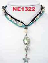 necklace (collier)