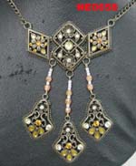 necklace (necklace)