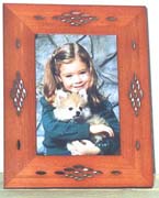 CYPRESS WOOD PHOTO FRAME (CYPRESS BOIS CADRE PHOTO)